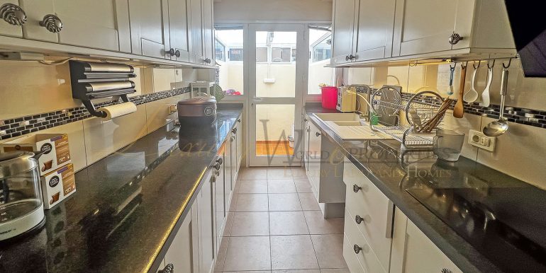 07 LWP5000-apartment-sale-tenerife-real-estate-luxury-world-properties-canaryislands-penthouse