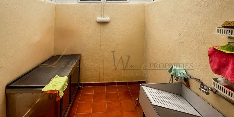 08 LWP5000-apartment-sale-tenerife-real-estate-luxury-world-properties-canaryislands-penthouse