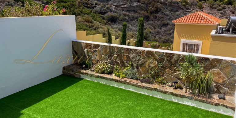 H Edit fotos con logo Luxury Casa en Roque del Conde Exclusivo-09