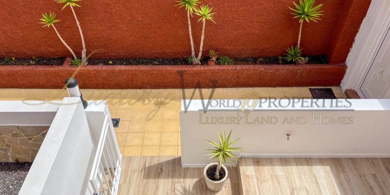H Edit fotos con logo Luxury Casa en Roque del Conde Exclusivo-21