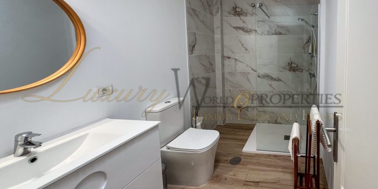 H Edit fotos con logo Luxury Casa en Roque del Conde Exclusivo-25