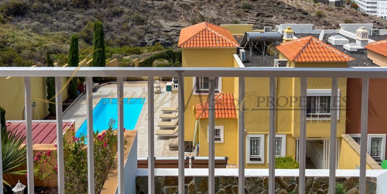 H Edit fotos con logo Luxury Casa en Roque del Conde Exclusivo-29