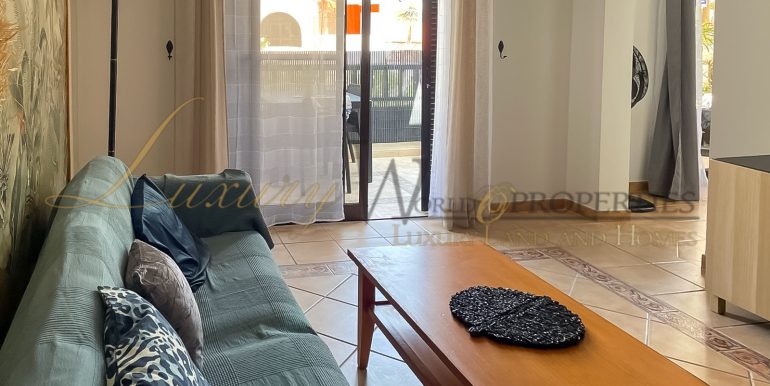 Parque Santiago 1 LWP4997 con logo apartment in Playa de las Americas-03
