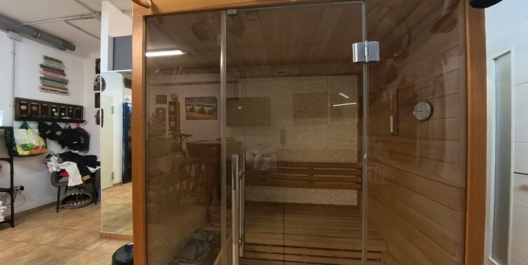 IMG_20250516_140159_00_112