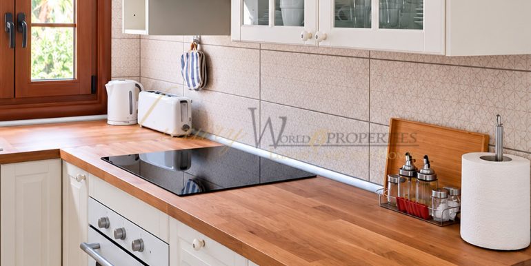 10 LWP5059L-apartment-parque-santiago-2-playa-de-las-americas-tenerife-sale