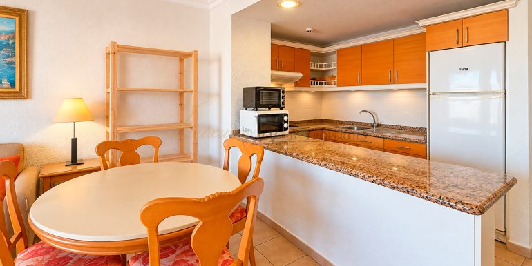 apartment-beverly-hills-los-cristianos-tenerife-sale-venta-investment-inversion (10)