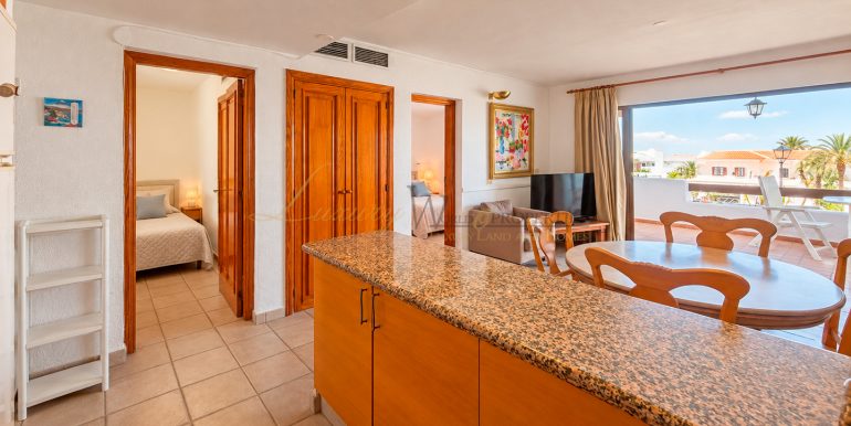 apartment-beverly-hills-los-cristianos-tenerife-sale-venta-investment-inversion (20)
