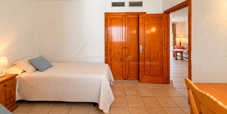 apartment-beverly-hills-los-cristianos-tenerife-sale-venta-investment-inversion (22)