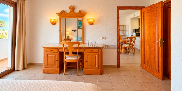 apartment-beverly-hills-los-cristianos-tenerife-sale-venta-investment-inversion (27)