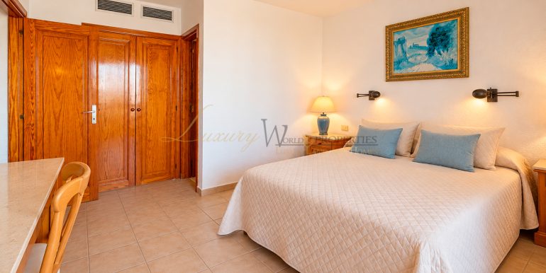apartment-beverly-hills-los-cristianos-tenerife-sale-venta-investment-inversion (28)