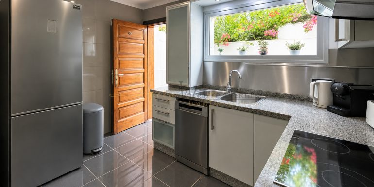 villa-parque-santiago-3-las-americas-tenerife-south-sur-sale-venta-properties (17)